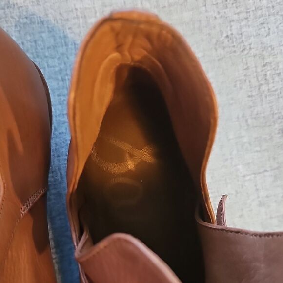 Sam Edelman slip on Brown Leather Ankle Booties size 6 - Picture 5 of 10